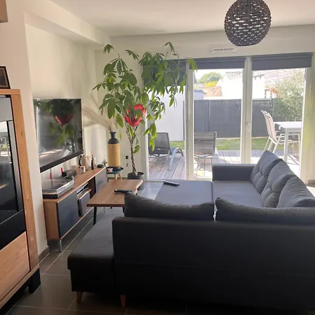 Charmante Maison Proche La Rochelle Ferienhaus